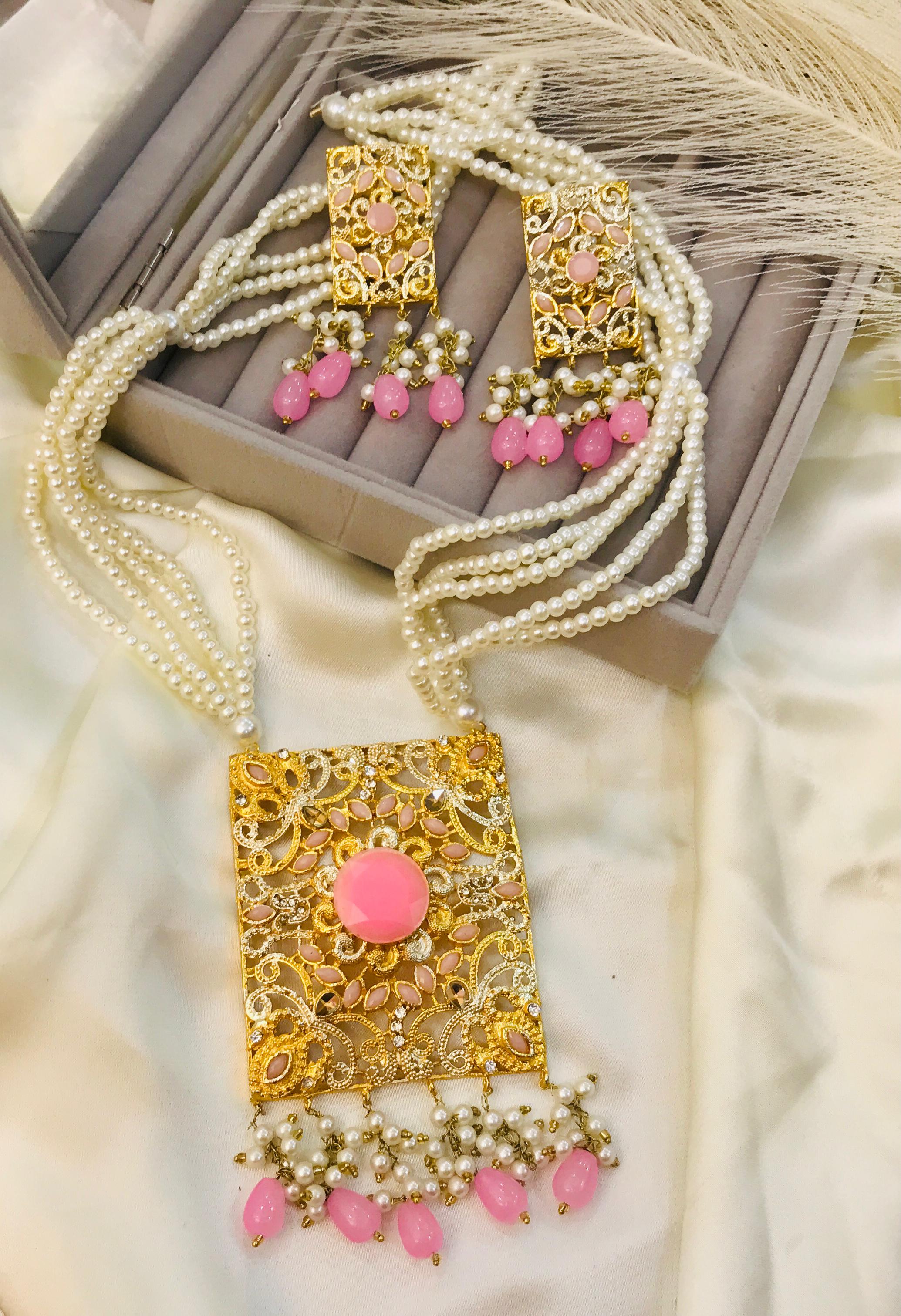 Akira Rani Mala Set (Pink)